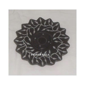 Quemador de palo de incienso tallado de esteatita Natural de diseño único y antiguo en línea Artículo decorativo más vendido a bajo precio - Product Image 1