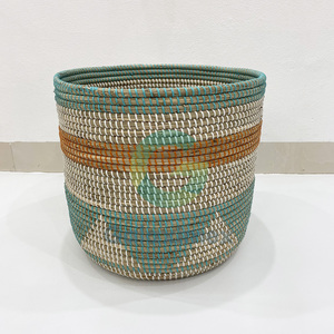 ตะกร้าสานเชือกหญ้าทะเลทรงกลมพร้อมที่จับชุดบรรจุภัณฑ์ดีไซน์สีต้นไม้เป็นมิตรกับสิ่งแวดล้อมเทรนด์ใหม่ - Product Image 5