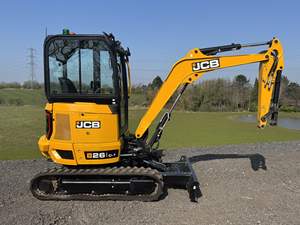 Excavadora de cadenas pequeña JCB 26C-1 usada |   Máquina Excavadora Hidráulica de 4 Toneladas, Motor Koop, Bomba de Alta Eficiencia, Lista para Enviar - Product Image 6