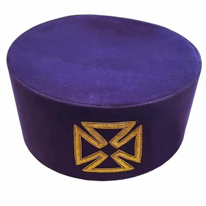 Delantales Masónicos de Primera Calidad de los Caballeros Templarios Grand Prior, Color Morado, con Color y Logotipo Personalizables - Product Image 1