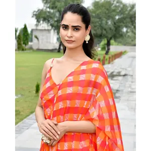 Conjunto de Traje de Chifón Naranja Puro para Mujer Santoor, con Hilo y Botones - Product Image 3