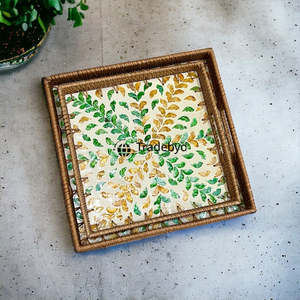 Bandeja Moderna de Ratán Tejida a Mano, Ecológica, Elegante, de Primera Calidad, Organizador de Mesa Móvil para el Hogar, Tradebyd - Product Image 4