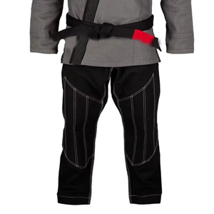 Uniforme professionnel de karaté de haute qualité Meilleure vente de vêtements d'arts martiaux pour adultes - Product Image 5