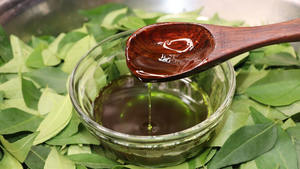 น้ำมันหอมระเหยใบสะเดาบริสุทธิ์น้ำมันผมน้ำมันสำหรับใช้ในผิวฉลากส่วนตัว100% - Product Image 3