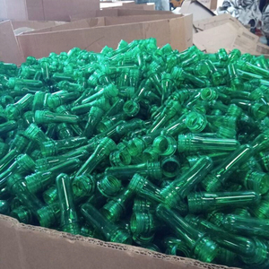 Chatarra de preformas de PET de plástico reciclado transparente de alta calidad a precio de fábrica, el mejor proveedor al por mayor de preformas de desecho, materiales PP PE - Product Image 1