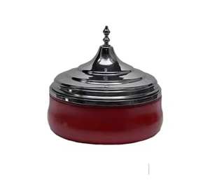 Charmante cocotte verte et en métal au design arabe parfaite pour le buffet et équipée d'un couvercle pour une utilisation isolée au réchauffeur d'aliments - Product Image 5