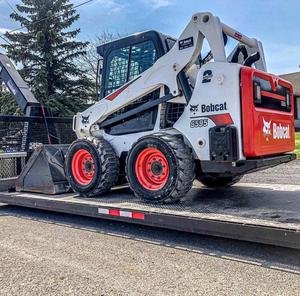 Chargeuse compacte sur chenilles Bobcat d'occasion à bas prix, équipement puissant de 12 tonnes en stock - Product Image 1
