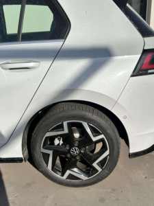 Voiture d'occasion à essence 2026, conduite à gauche, 5 places, berline sport, DCT 1.5T 160 ch L4, avec toit ouvrant et transmission automatique - Product Image 5