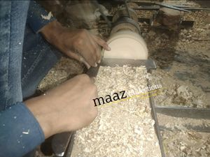 Saladier en bois artisanal Bol de service en bois d'acacia et de manguier pour la cuisine et la salle à manger Vaisselle écologique - Product Image 6