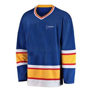 Vêtements de sport sublimés 100% polyester en gros, sur mesure, avec logo d'équipe en twill, manches longues, maillots de hockey sur glace unisexes - Product Image 2