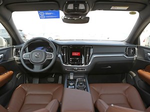 Véhicule d'occasion Volvo S60 B4 2026 – Berline Intelligente, Élégante et Luxueuse de Taille Moyenne, 2.0T Hybride Léger 48V, Boîte 7DCT, 4 Portes, 5 Places – À Vendre - Product Image 5