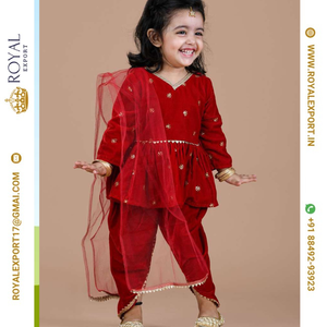 Dernier superhit broderie velours Kediya avec Dhoti avec Net Dupatta Collection fabricant par Royal Export à Surat Gujarat - Product Image 3
