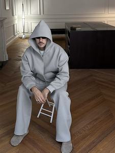 Conjunto Deportivo Unisex Personalizado de Neopreno, Sudadera Holgada con Capucha y Pantalones Deportivos Lisos - Product Image 3