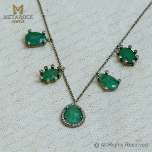 Collar de Plata 925 Oxidada con Diamante Natural y Esmeralda, Joyería Fina Hecha a Mano al por Mayor, Joyería de Piedra de Nacimiento de Mayo - Product Image 4