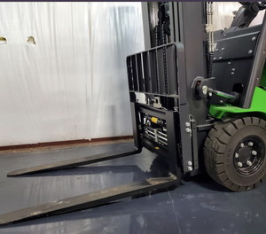 OFERTA DE LIQUIDACIÓN LIMITADA 2026  NOBLELIFTS FE4P50N Montacargas Neumáticos - Product Image 3