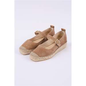 Alpargata cerrada con cuña baja - Product Image 2