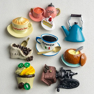 Imanes de <span class=keywords><strong>nevera</strong></span> de resina creativos en 3D al por mayor, <span class=keywords><strong>Mini</strong></span> imanes de <span class=keywords><strong>nevera</strong></span> de resina para decorar tazas de comida - Product Image 2