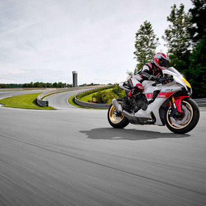 ยามาฮ่า วายซีเอฟ-อาร์1เอ็ม ปี 2022 - Product Image 6