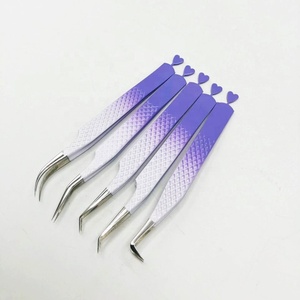 Vente en gros, ensemble de pinces à épiler avec poignée diamantée, en acier inoxydable massif, double ton, logo personnalisé, pointe pointue et durable, de haute qualité - Product Image 2