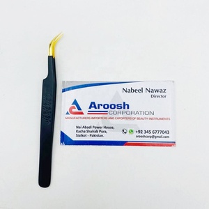 Haute Qualité Professionnel Or Pointe J Courbe Pince À Cils Pointe Pointue Durable En Acier Inoxydable Logo Personnalisé En Gros - Product Image 2