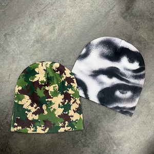 Berretti a Maglia Camouflage Reversibili Personalizzati in Acrilico con Fodera Interna in Seta - Product Image 1