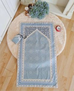 Tapis de prière en soie pliable élégant, léger, adapté aux voyages, tapis de prière musulman avec poignée de transport - Product Image 2