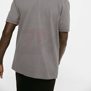 เสื้อโปโลผู้ชาย OEM ขายส่ง ผ้าฝ้ายผสมโพลีเอสเตอร์ ระบายอากาศได้ดี คุณภาพสูง แขนสั้น สไตล์ใหม่ สำหรับเล่นกอล์ฟ - Product Image 3