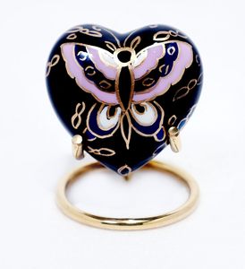 Urne papillon noire en métal pour cendres funéraire funéraire crémation souvenir urnes d'amour coeur décoratif en laiton avec support taille personnalisée - Product Image 3