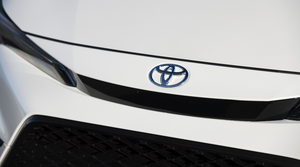 2025 <b>for</b> Toyota Corolla Hybrid SE AWD Sedan Pre-Owned with Automatic Gearbox Dark Interior <b>for</b> LHD/RHD Cheap <b>Vehicle</b> <b>for</b> <b>Sale</b> - Product Image 4