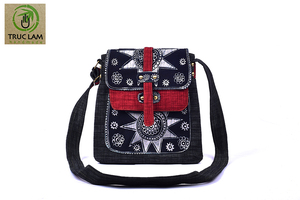 Bolsa de tela de cera con tapa de uñas de seta y correa larga, Unisex, con patrón personalizado a la moda, el mejor precio, venta al por mayor - Product Image 6