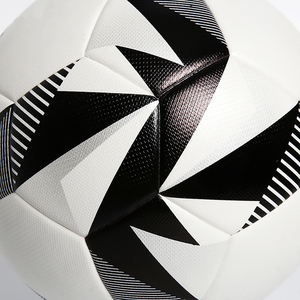 Balón de entrenamiento de fútbol profesional de alta calidad Balón de fútbol personalizado para niños a un precio para deportes de equipo - Product Image 5