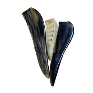 Peigne en corne de buffle fait à la main personnalisé Design de peigne en matériau naturel pour des cheveux sains et naturels Produit personnalisé brillant - Product Image 2