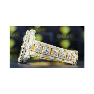 아름다운 컬렉션 VVS 선명도 Moissanite 신뢰할 수있는 제조업체의 스터드 다이아몬드 시계