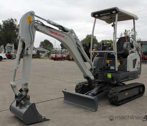 Miniexcavadora Takeuchi TB20e 2023 de 1.9T, Cero Emisiones, Bajo Nivel de Ruido, Motor Laidong, Orugas Móviles, Incluye Bomba de Motor y Caja de Cambios - Product Image 3