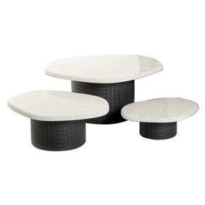 Support à gâteau en métal antique argenté Design unique Support à gâteau de service à dessert alimentaire à un niveau Support à gâteau en métal de forme arrondie - Product Image 2