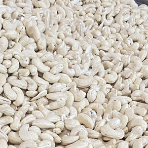 Free Sample Cashew W240 Cashew <b>Nuts</b> Ready To Ship Santigo - Product Image 1