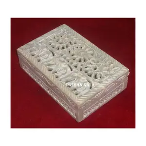 华丽手工制作长方形皂石雕刻大象设计天然产品珠宝收纳盒女
