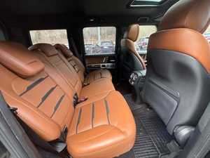 G-Class AMG G 63 4MATIC 2025 Negro Ejecutivo Usado con Techo Solar, Arranque Remoto, Asientos de Cuero, Paquete Premium - Product Image 6