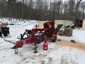 Timberwolf Pro-LP 25Ton Firewood Processor 22HP Gas Engine, 16” Log Capacity, <b>Towable</b> Commercial Log Splitter - Product Image 6