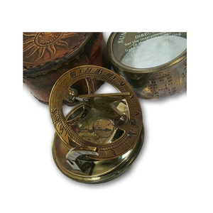 Hot Sale Custom Engravable Professional Waterproof Portable Outdoor Mini <b>Metal</b> <b>Button</b> Compass for Camping Accessories - Product Image 1