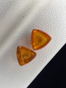 Gema de Granate Espesartita Natural, Corte Trillón, Cabujón para Joyería - Product Image 3