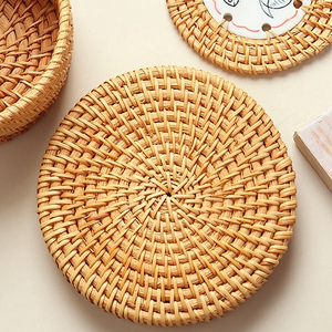 Ensemble de sous-verre de luxe en rotin et nacre Dessous de verre élégant fait à la main pour le salon ou l'utilisation de cadeaux Fabriqué au Vietnam - Product Image 5