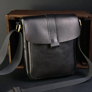 Bolso Cruzado Unisex de Moda, Cuero Genuino, Cierre de Cremallera, Alta Calidad, Uso Diario, LCS-0087B - Product Image 1