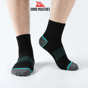 Pakistán hizo logotipo personalizado Imprimir Último diseño Venta superior Mejor producto premium Ropa deportiva Calcetines - Product Image 2