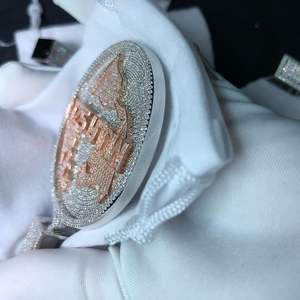 VVS Moissanite Diamond Iced Hip Hop Colgante Blanco Azul Zafiro Joyería Chapado en oro Pases Tester Con Encantadores Encantos - Product Image 5