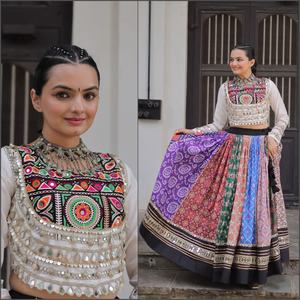 Lehenga Choli de Algodón Musulmán con Estampado Digital, Especial para Navratri, con Bordado de Espejo Real, Borde de Encaje Gota Patti, Dupatta Reversible para Fiesta - Product Image 3