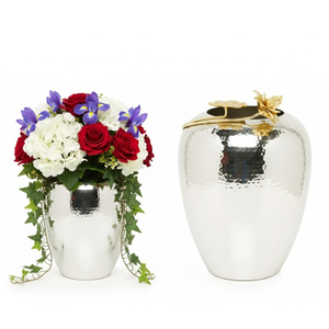 Vase à fleurs en métal argenté poli antique avec base en feuilles et vignes en laiton doré, décoration moderne pour la maison, table pour mariages et événements - Product Image 4