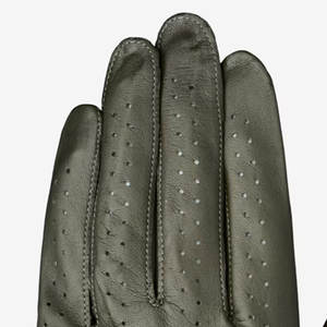 Best Selling Premium Soft Genuine Leather <b>Golf</b> <b>Gloves</b> Pro Golfing Quality Custom Breathable for Sports <b>Winter</b> Scene - Product Image 6