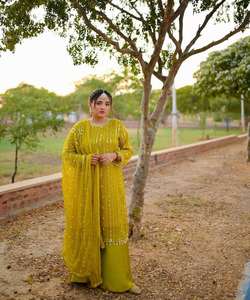 ชุดบานเย็นริมทะเล3ชิ้นสุดพิเศษพร้อมรายละเอียดเล็กน้อยและการตกแต่งไข่มุก - Product Image 1