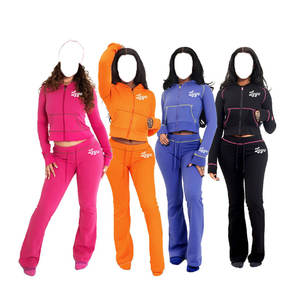 Ensemble de jogging classique et confortable pour femmes en deux pièces pour l'entraînement, vêtements de fitness sportifs et à la mode, ensemble de jogging pour femmes en deux pièces - Product Image 1